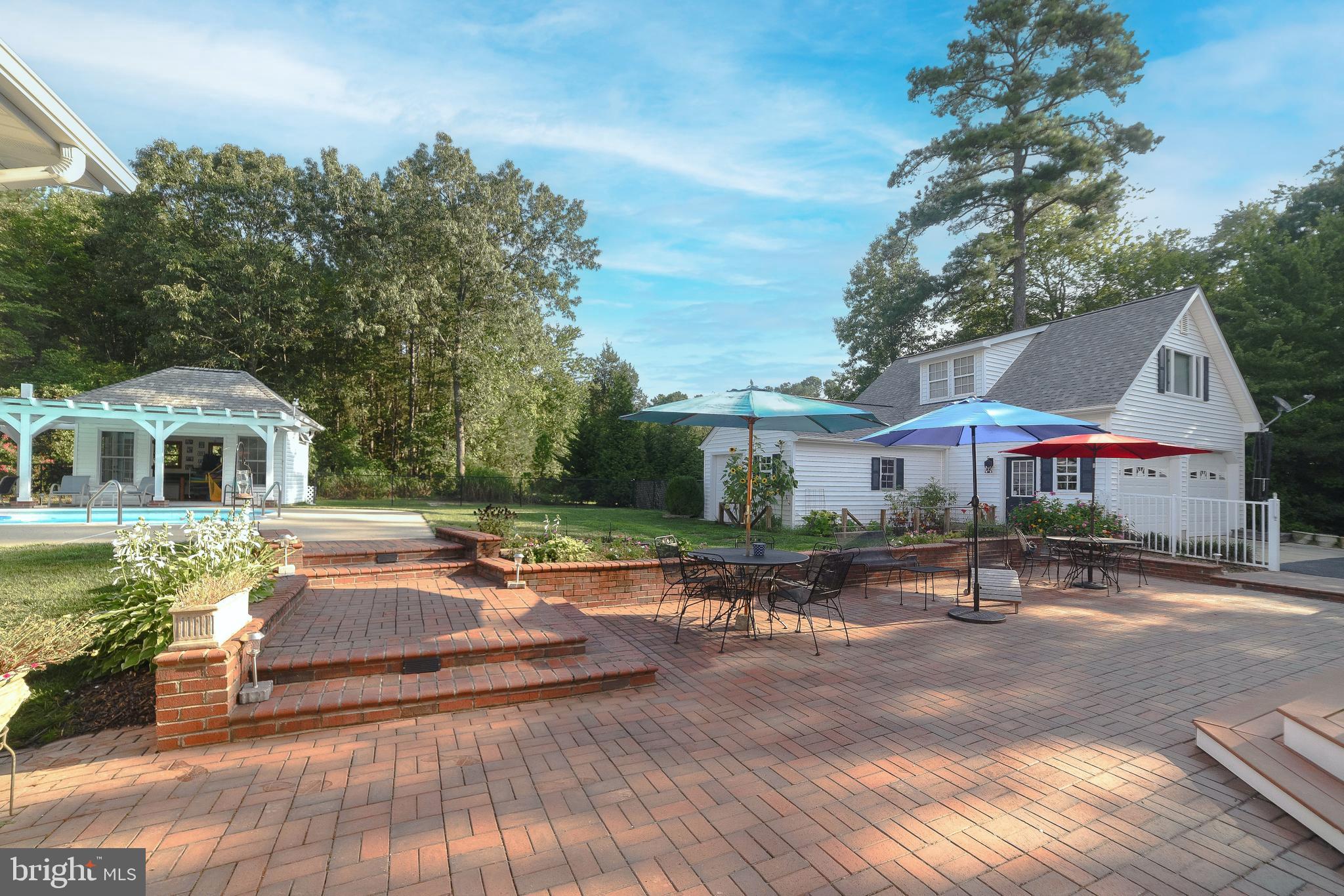 CHESTNUT RIDGE - Residential