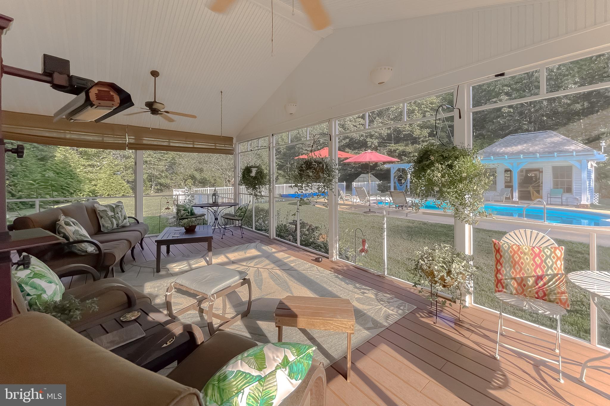 CHESTNUT RIDGE - Residential