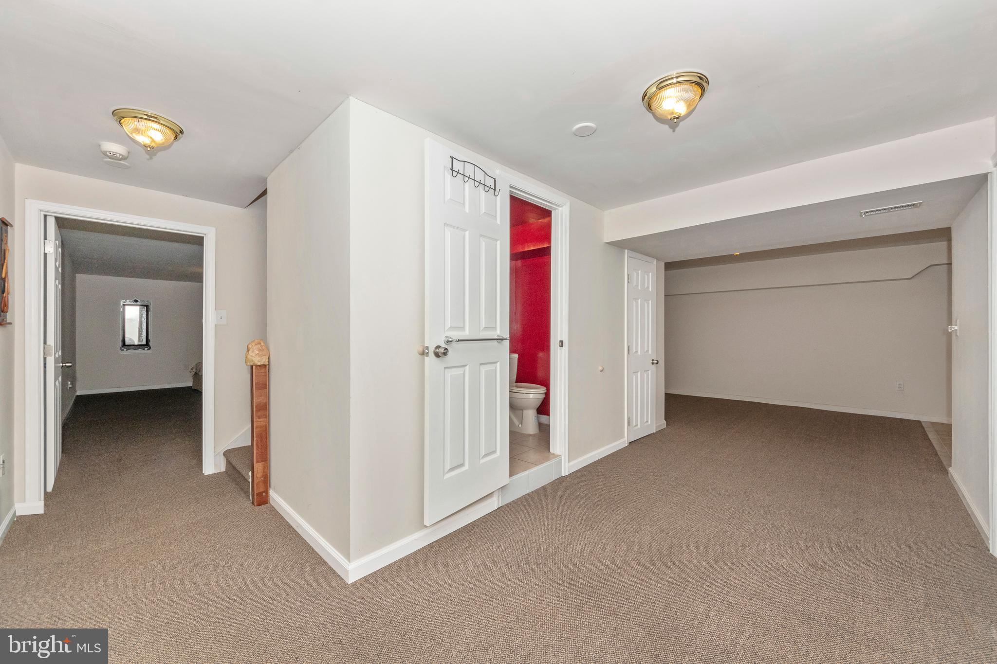 COLESVILLE OUTSIDE - Residential