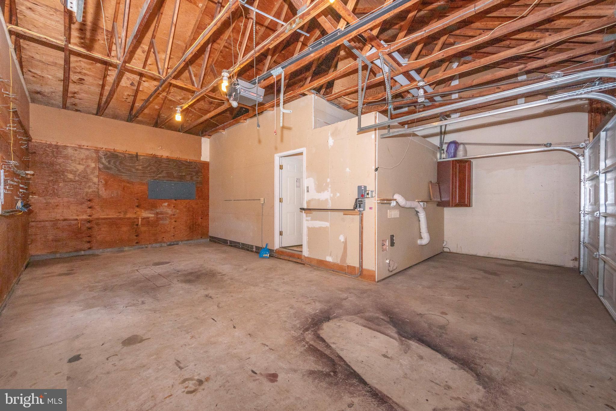 COLESVILLE OUTSIDE - Residential