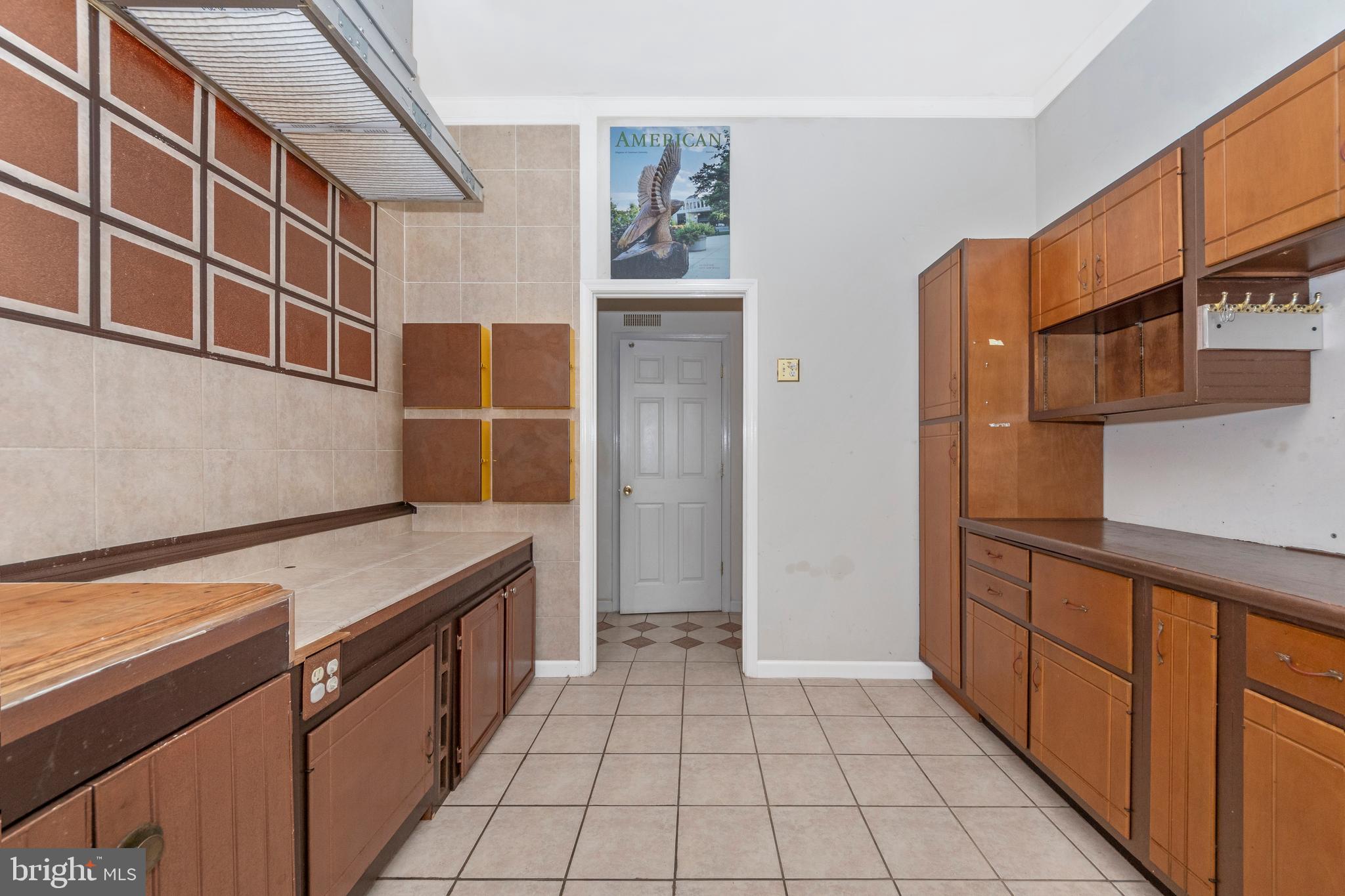 COLESVILLE OUTSIDE - Residential