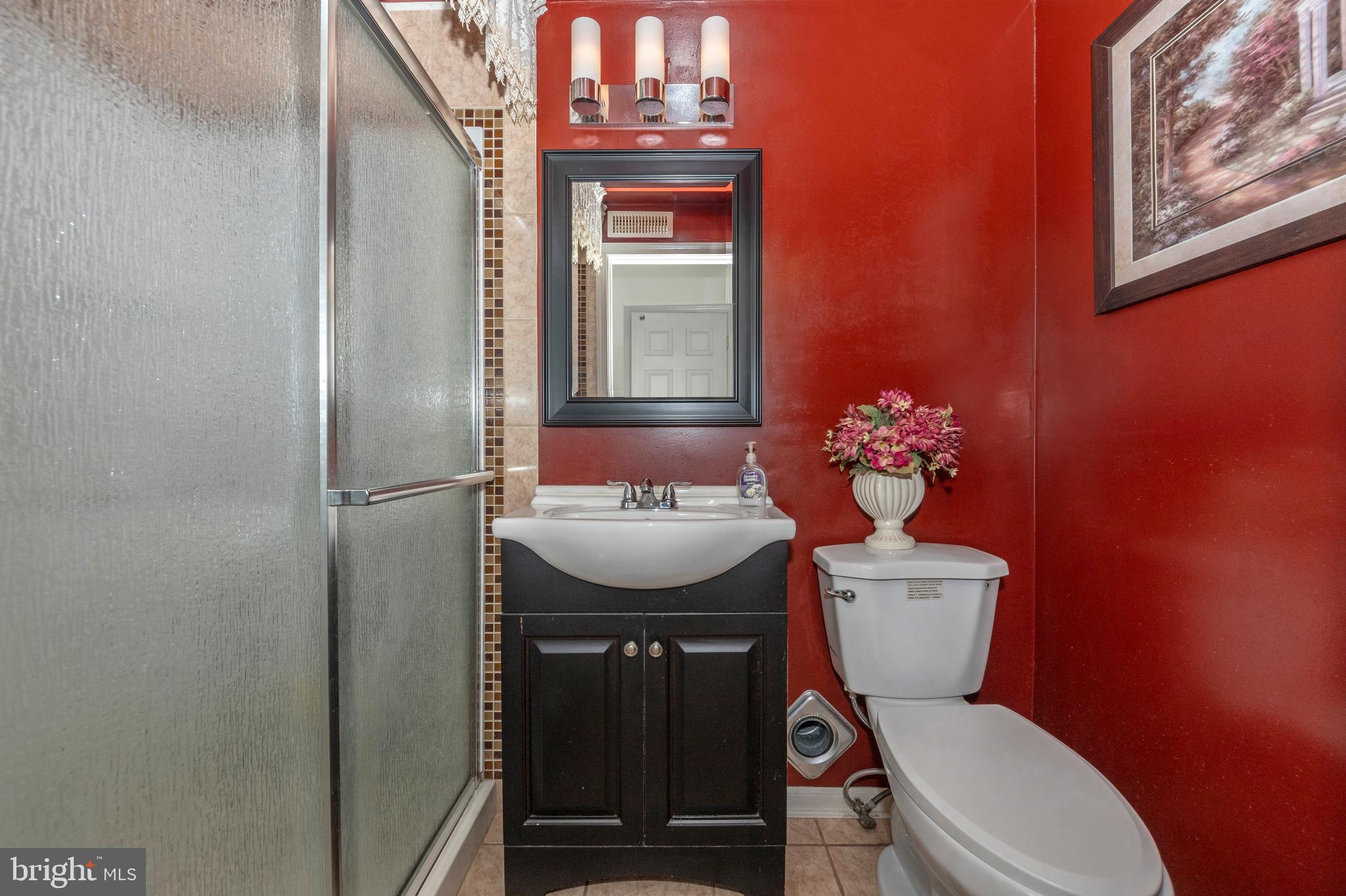 COLESVILLE OUTSIDE - Residential