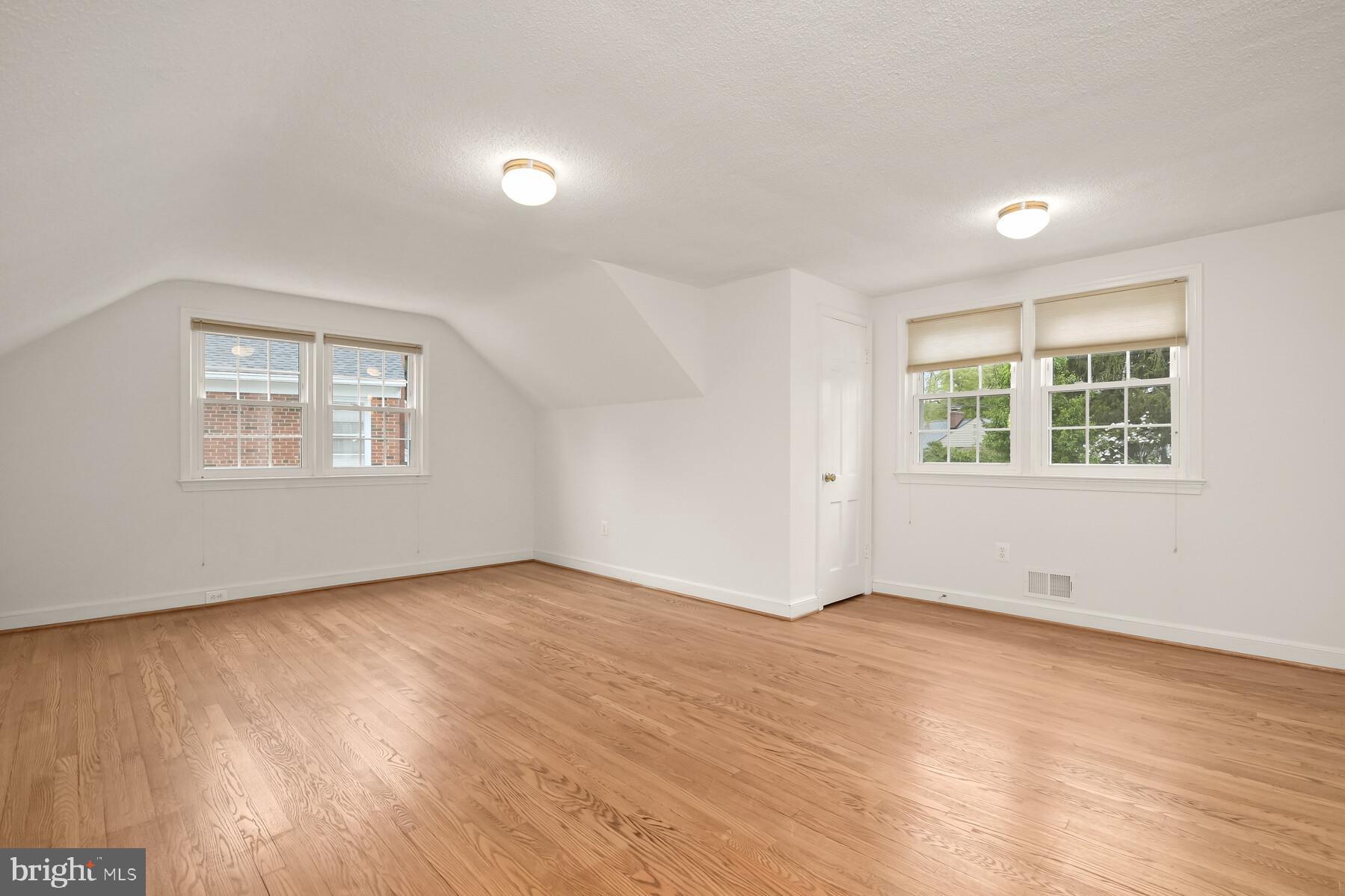 SPRINGFIELD - Residential