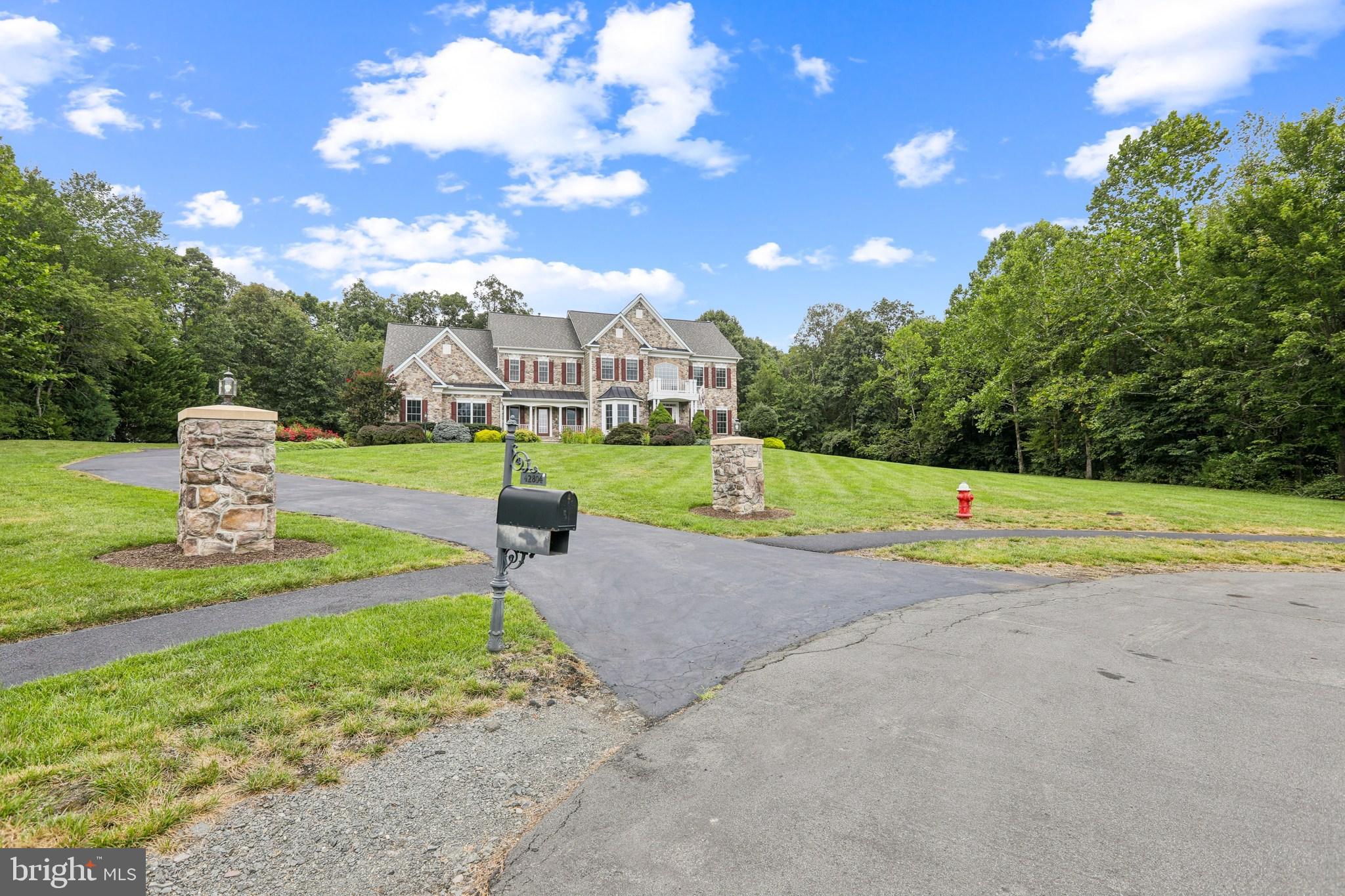 CEDAR CREST - Residential