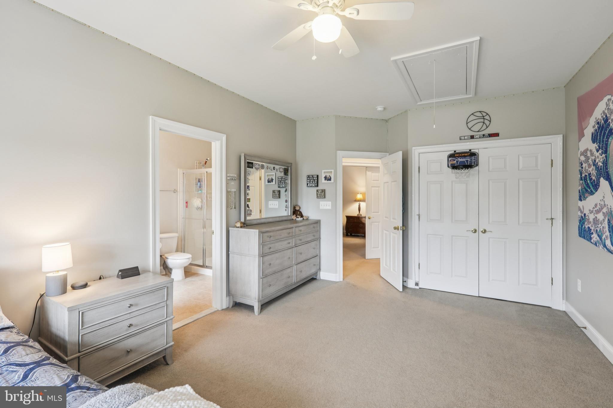 CEDAR CREST - Residential