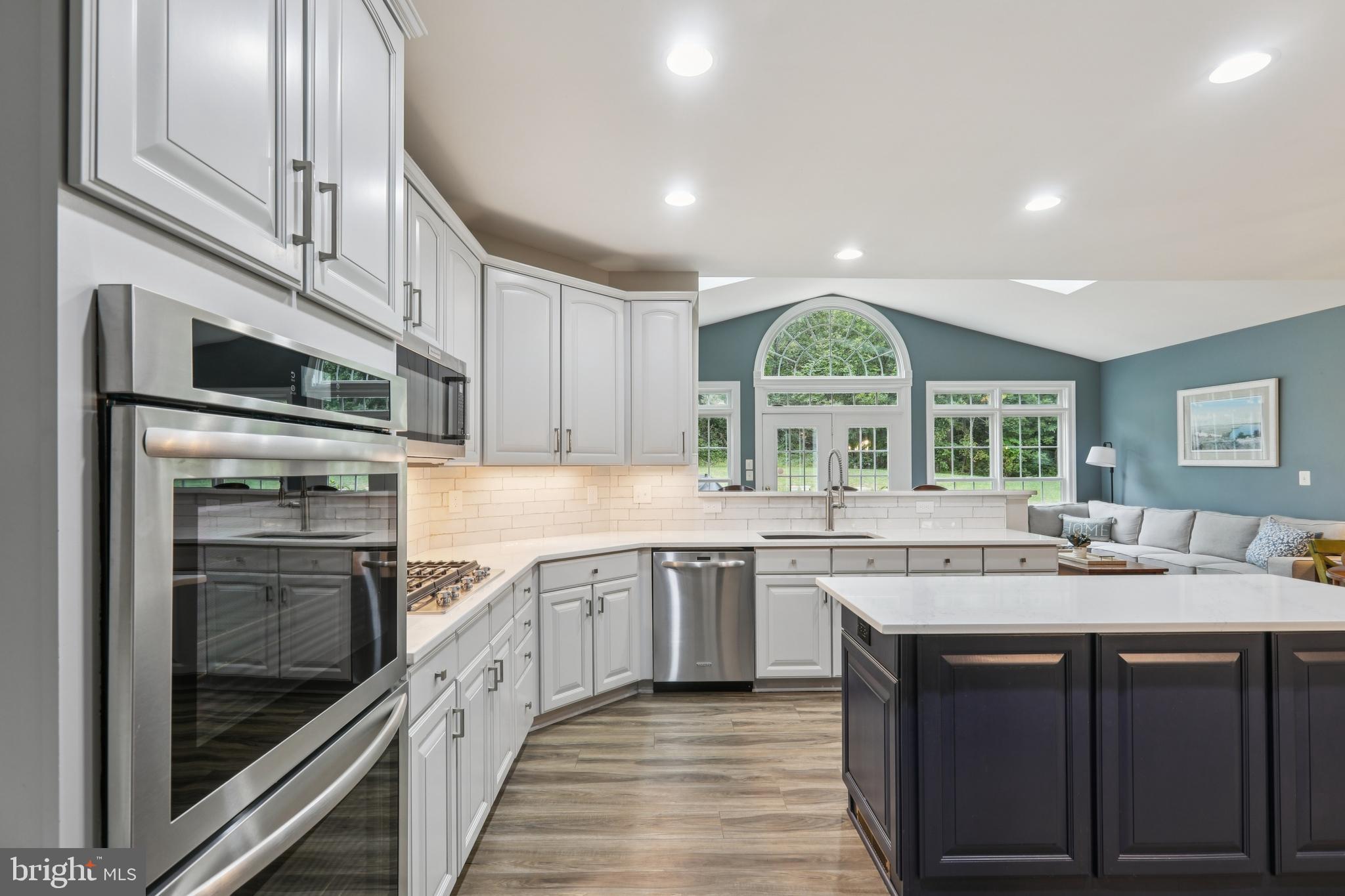 CEDAR CREST - Residential