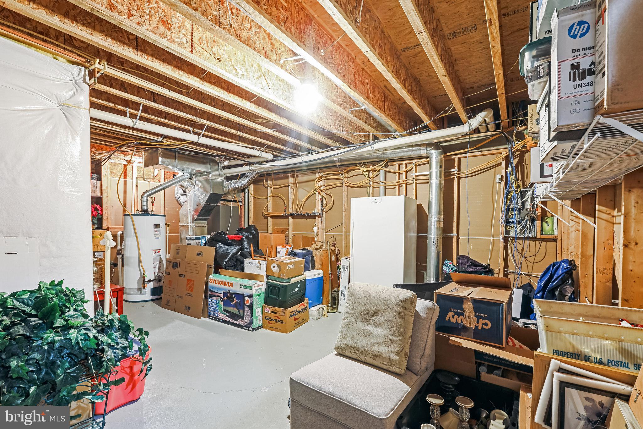 CEDAR CREST - Residential