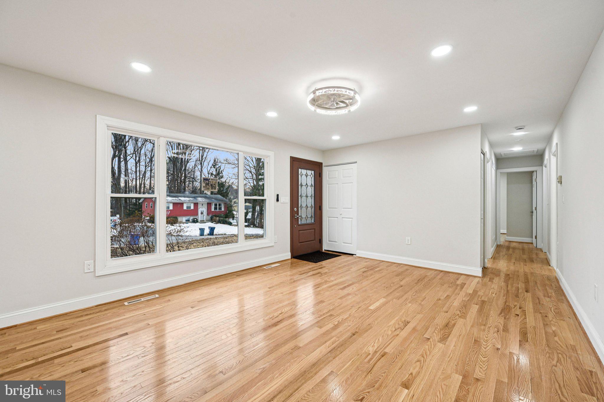 CARROLL SQUARE - Residential