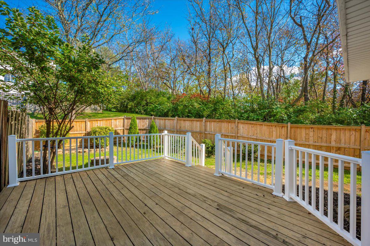 AMBER MEADOWS - Residential