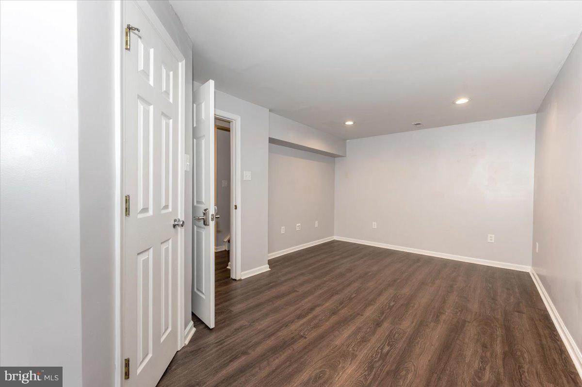 AMBER MEADOWS - Residential