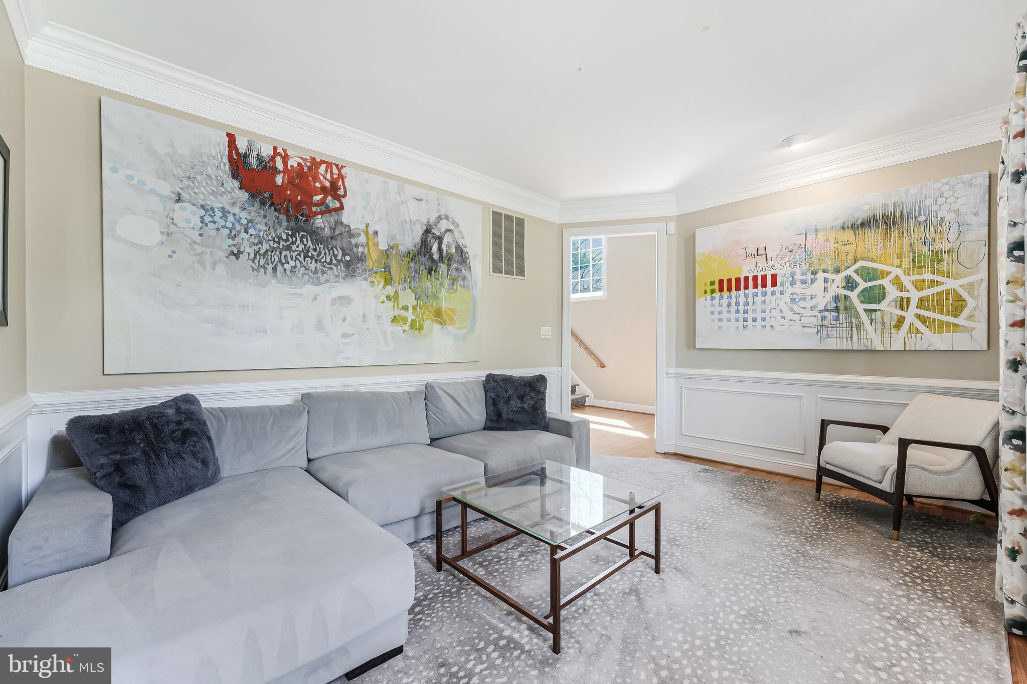 COUNTRY CLUB HILLS - Residential