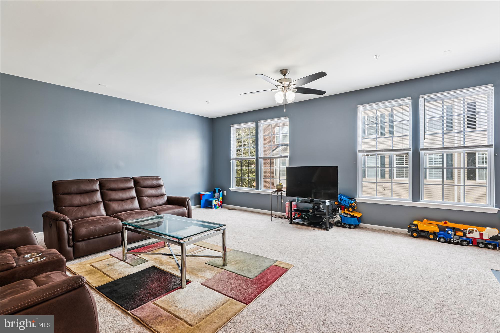 7104 SILVERLEAF OAK ROAD 173