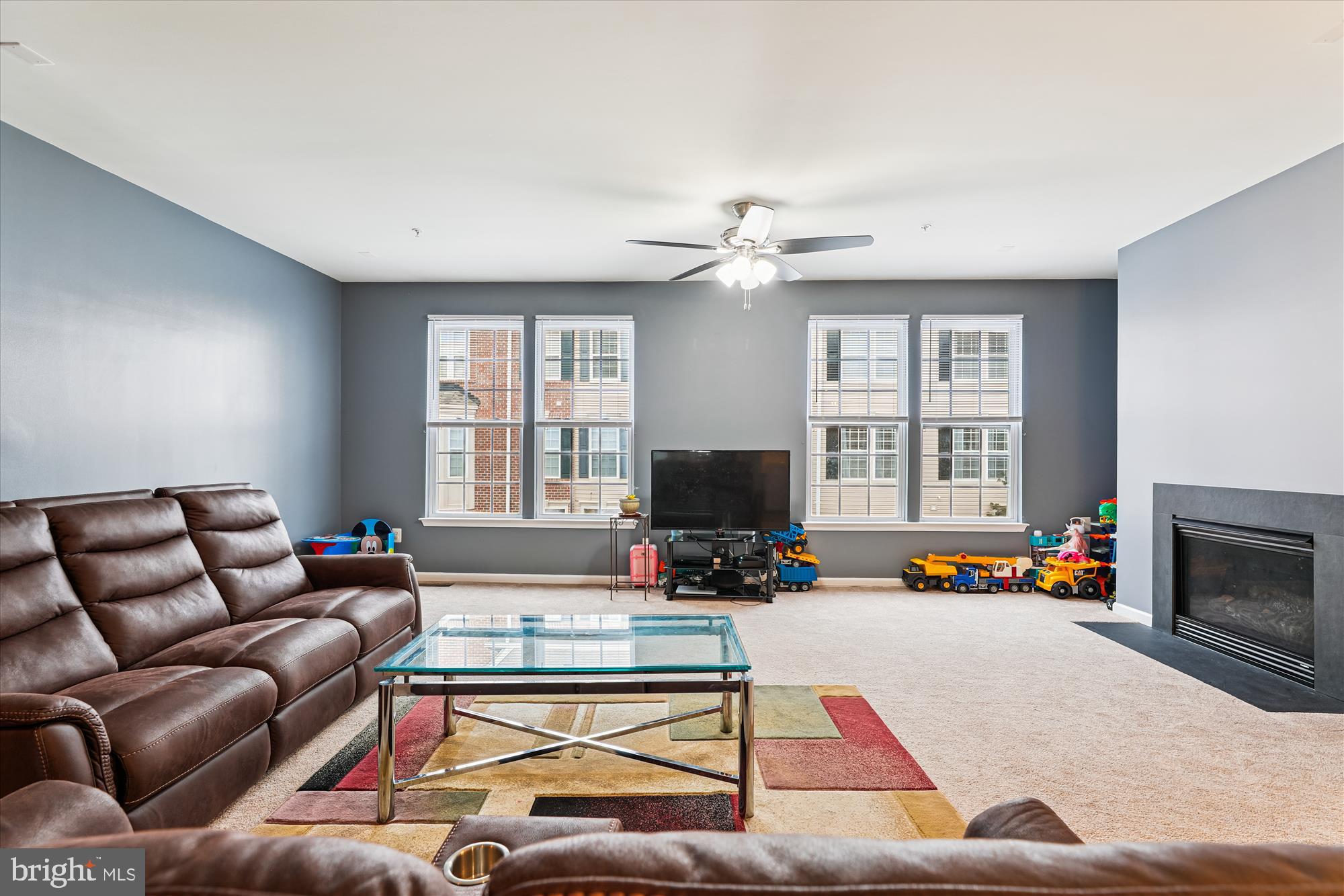 7104 SILVERLEAF OAK ROAD 173