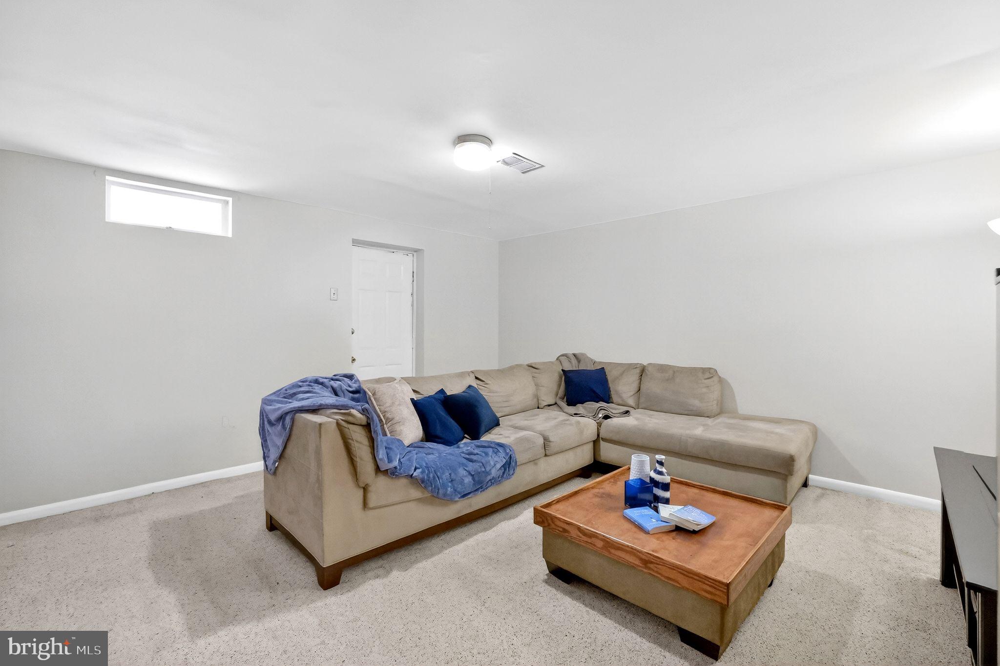 OAK POND PLAT FIVEPHASE - Residential