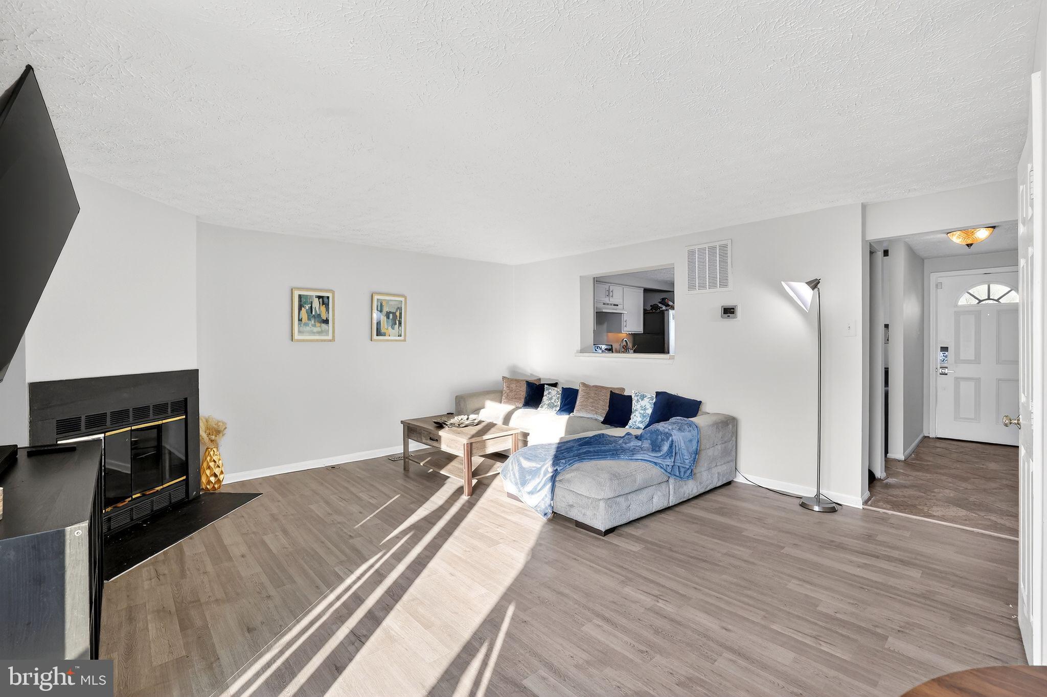 OAK POND PLAT FIVEPHASE - Residential