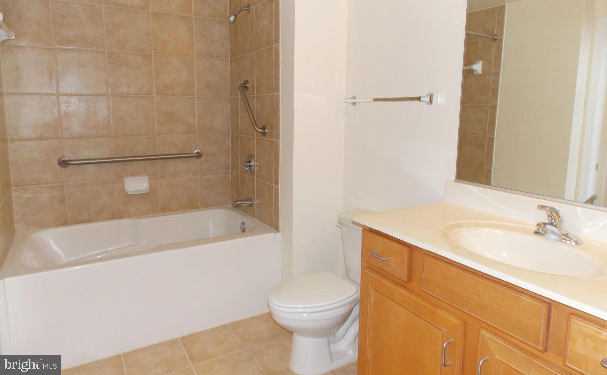 ELAN AT EAST MARKET - Residential Lease