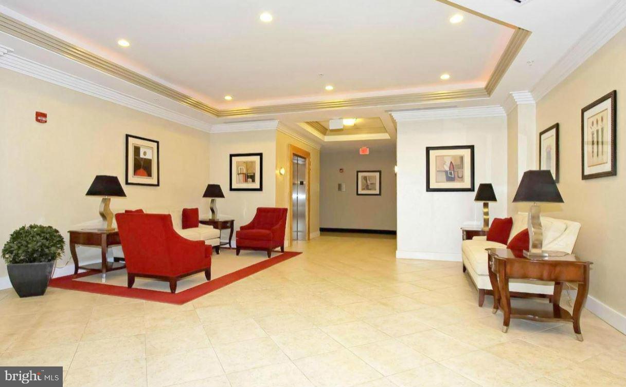 ELAN AT EAST MARKET - Residential Lease