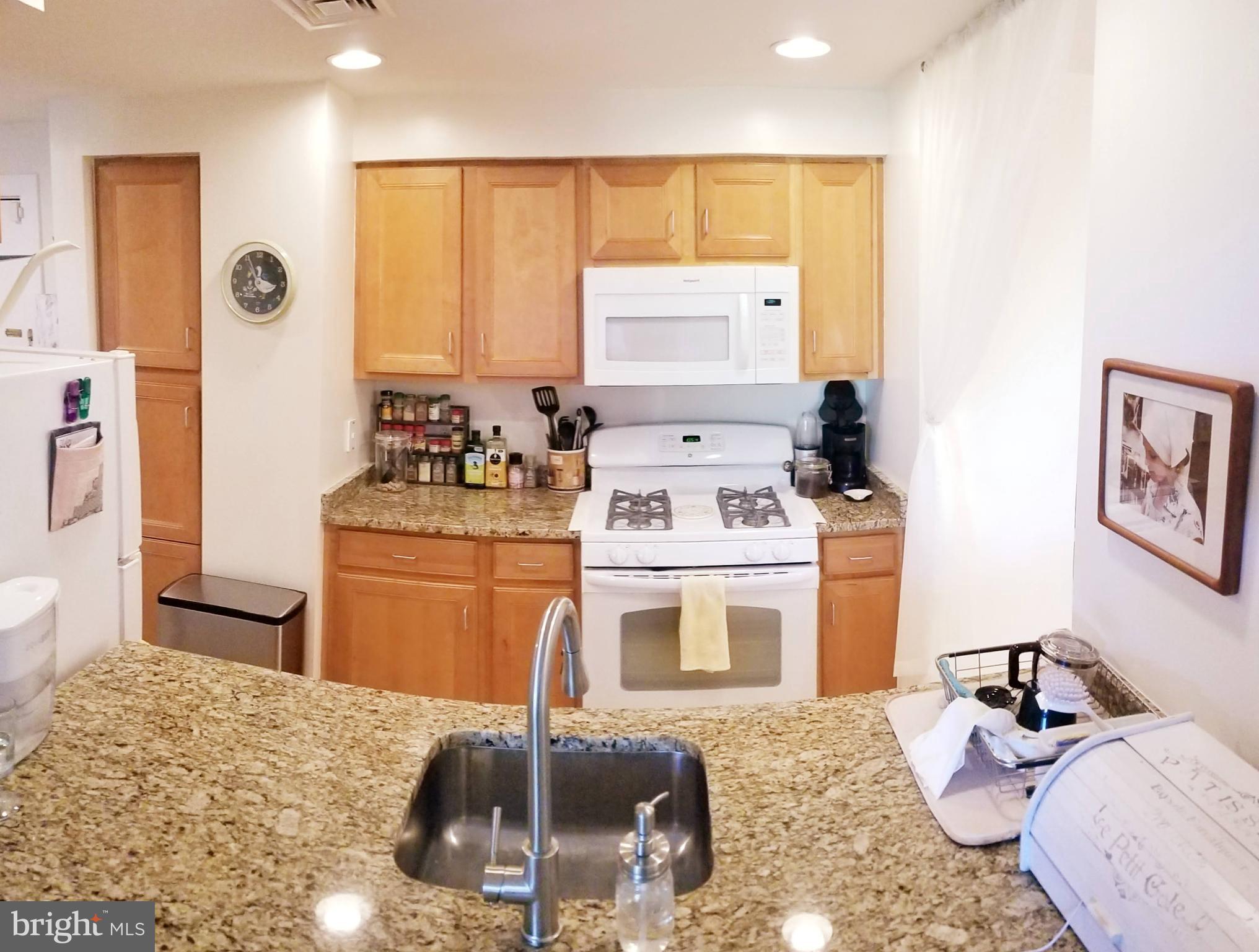 ELAN AT EAST MARKET - Residential Lease