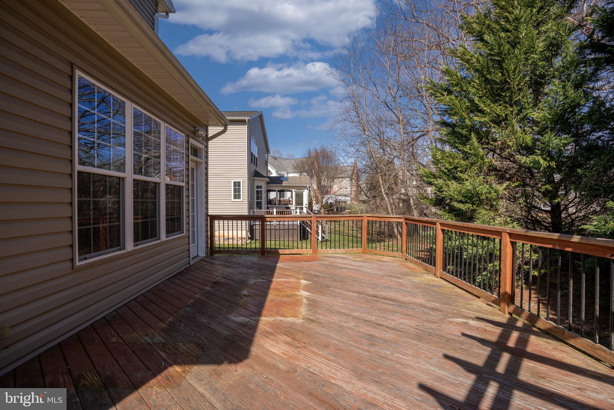 MEADOWS AT MORRIS FARM - Residential