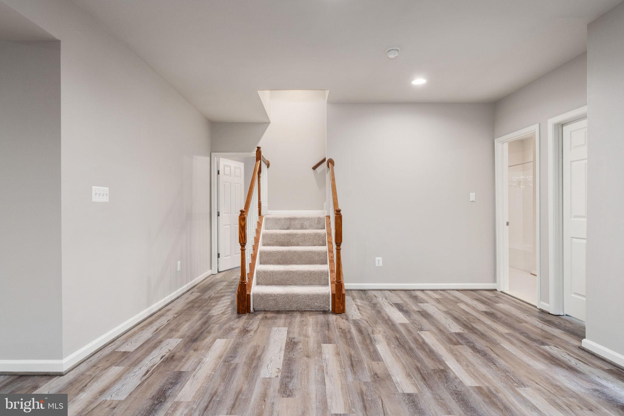 MEADOWS AT MORRIS FARM - Residential