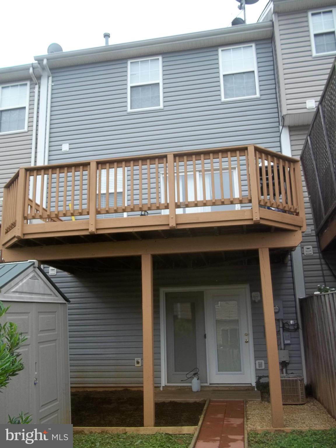 THE MEWS AT MENLOUGH - Residential