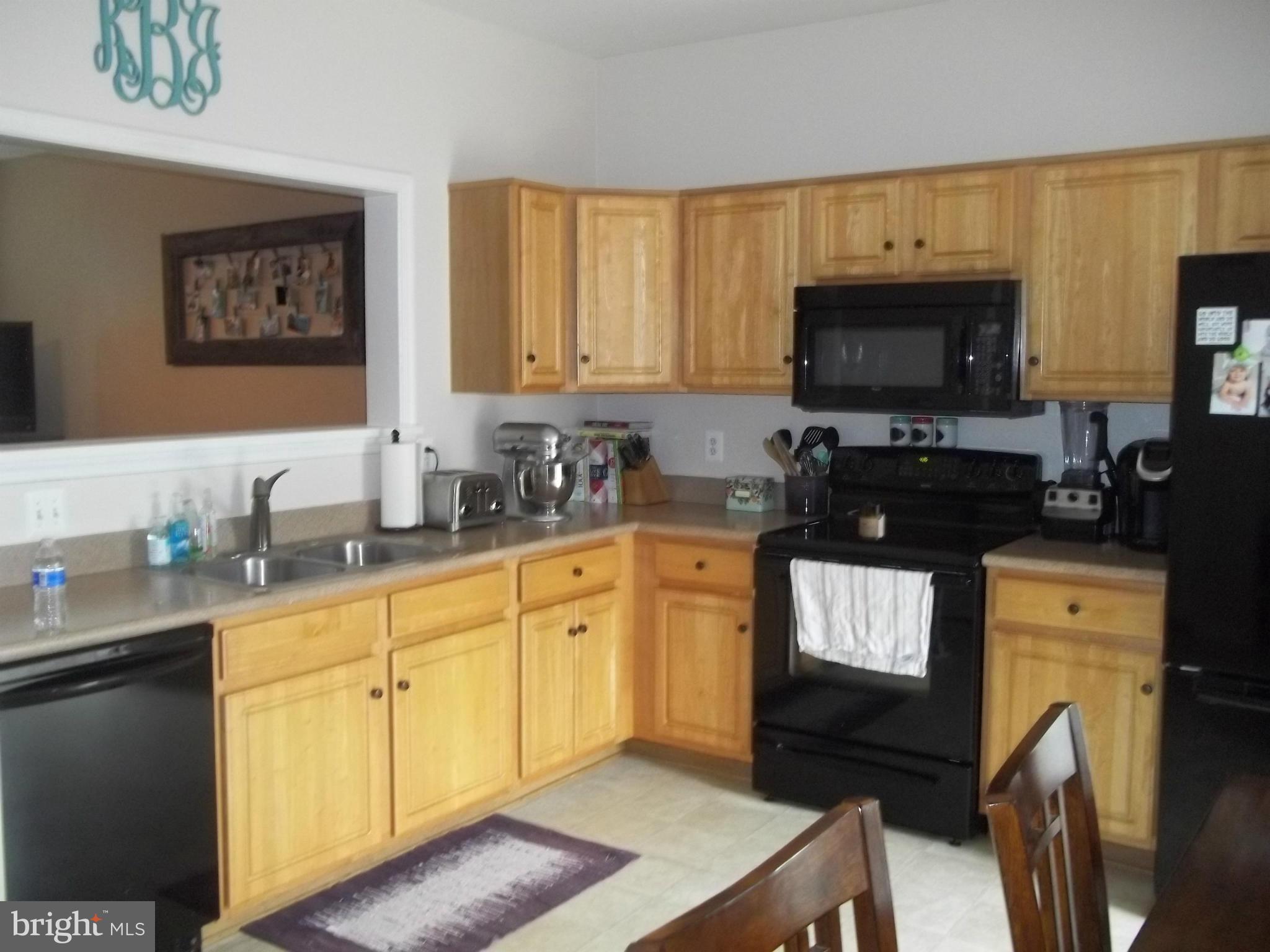 THE MEWS AT MENLOUGH - Residential