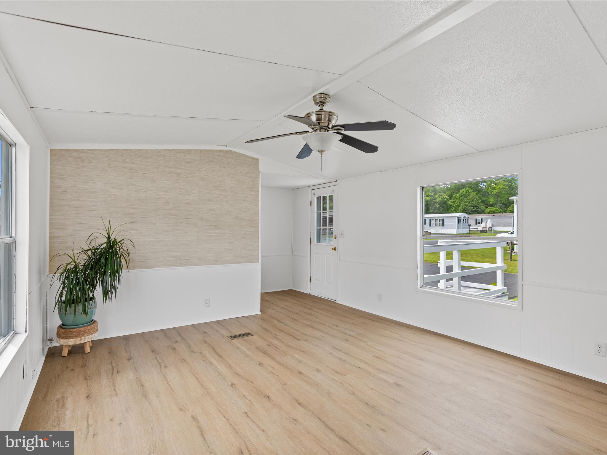 ANGOLA CREST II - Residential