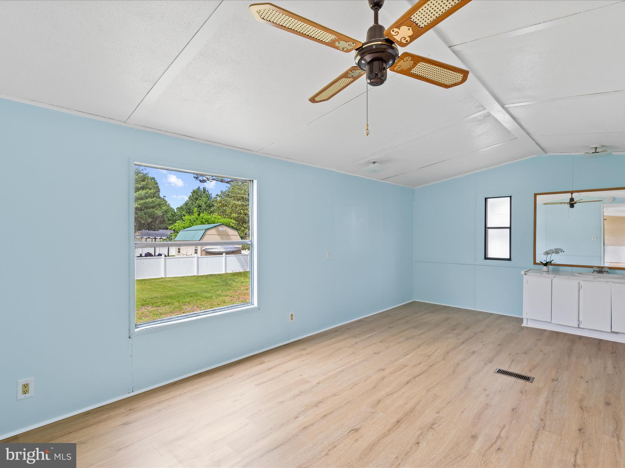 ANGOLA CREST II - Residential