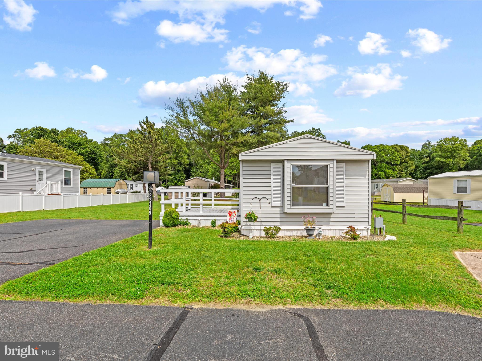 23309 LAWRENCE LANE 44993