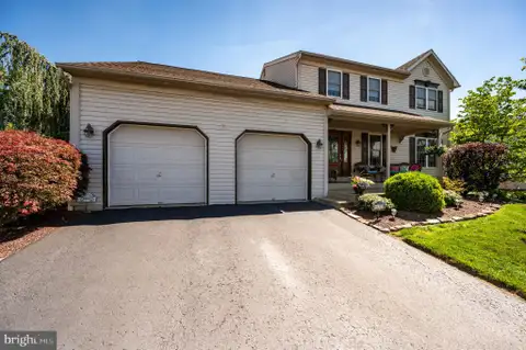MLS: PABK2075548