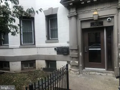 MLS: DCDC2197736