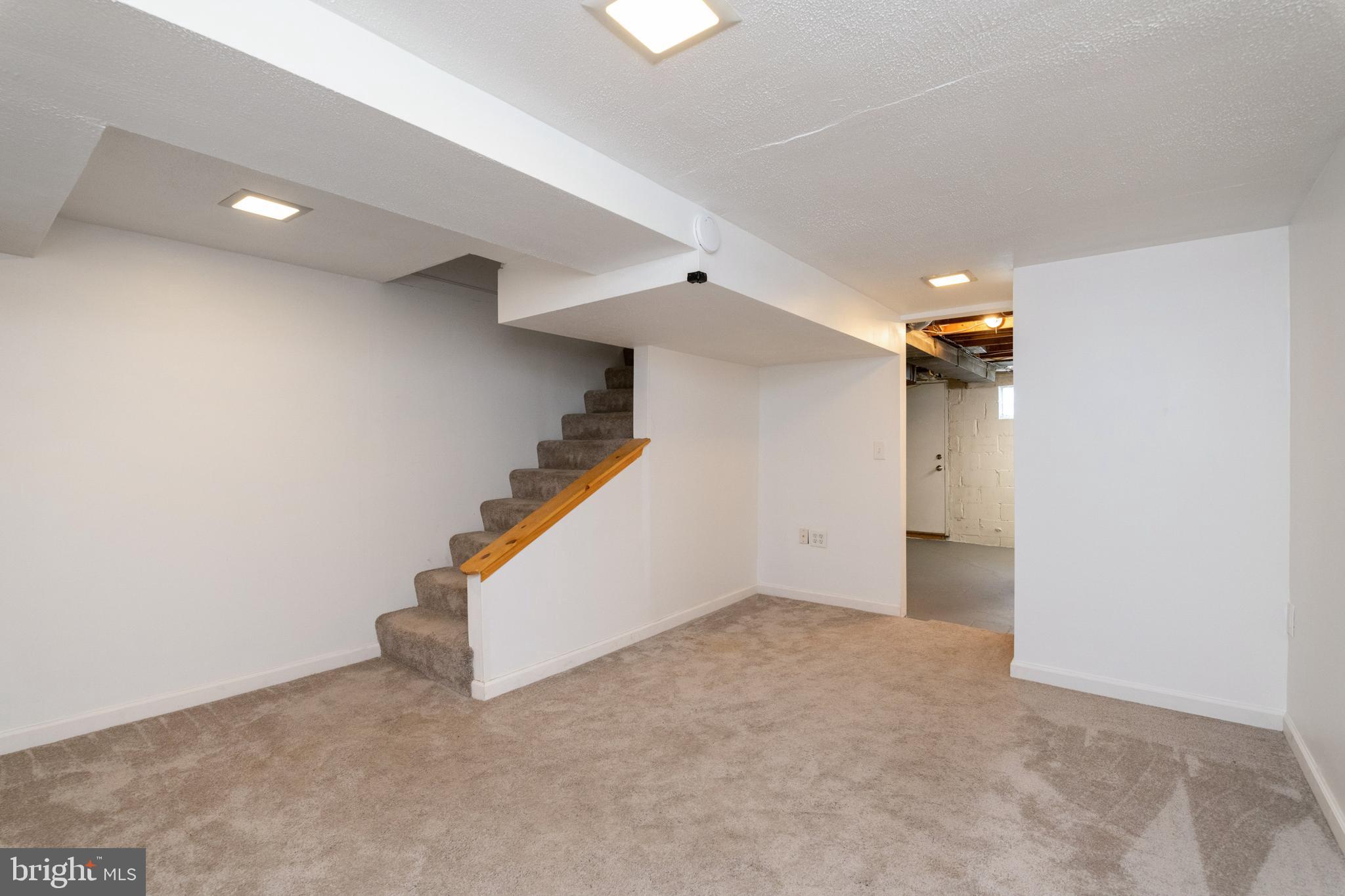 HAMPDEN HISTORIC DISTRICT - Residential