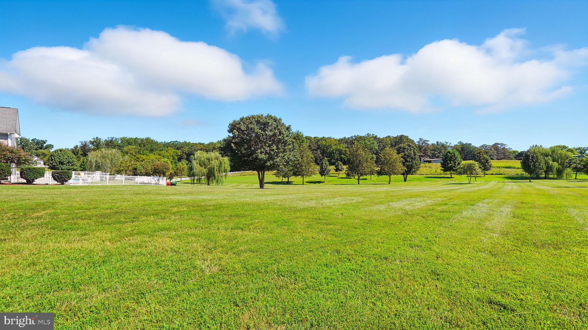 BLOOMSBURY FARM ESTATES - Residential