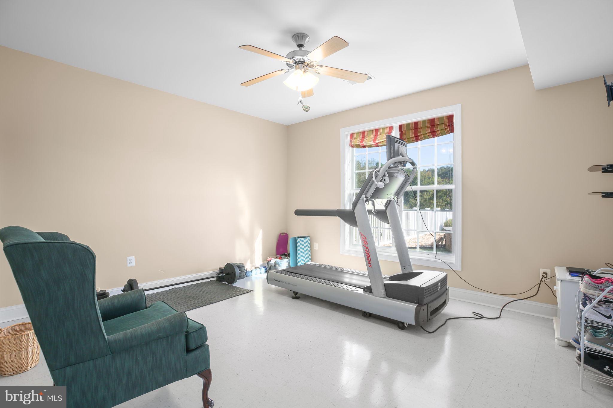 BLOOMSBURY FARM ESTATES - Residential