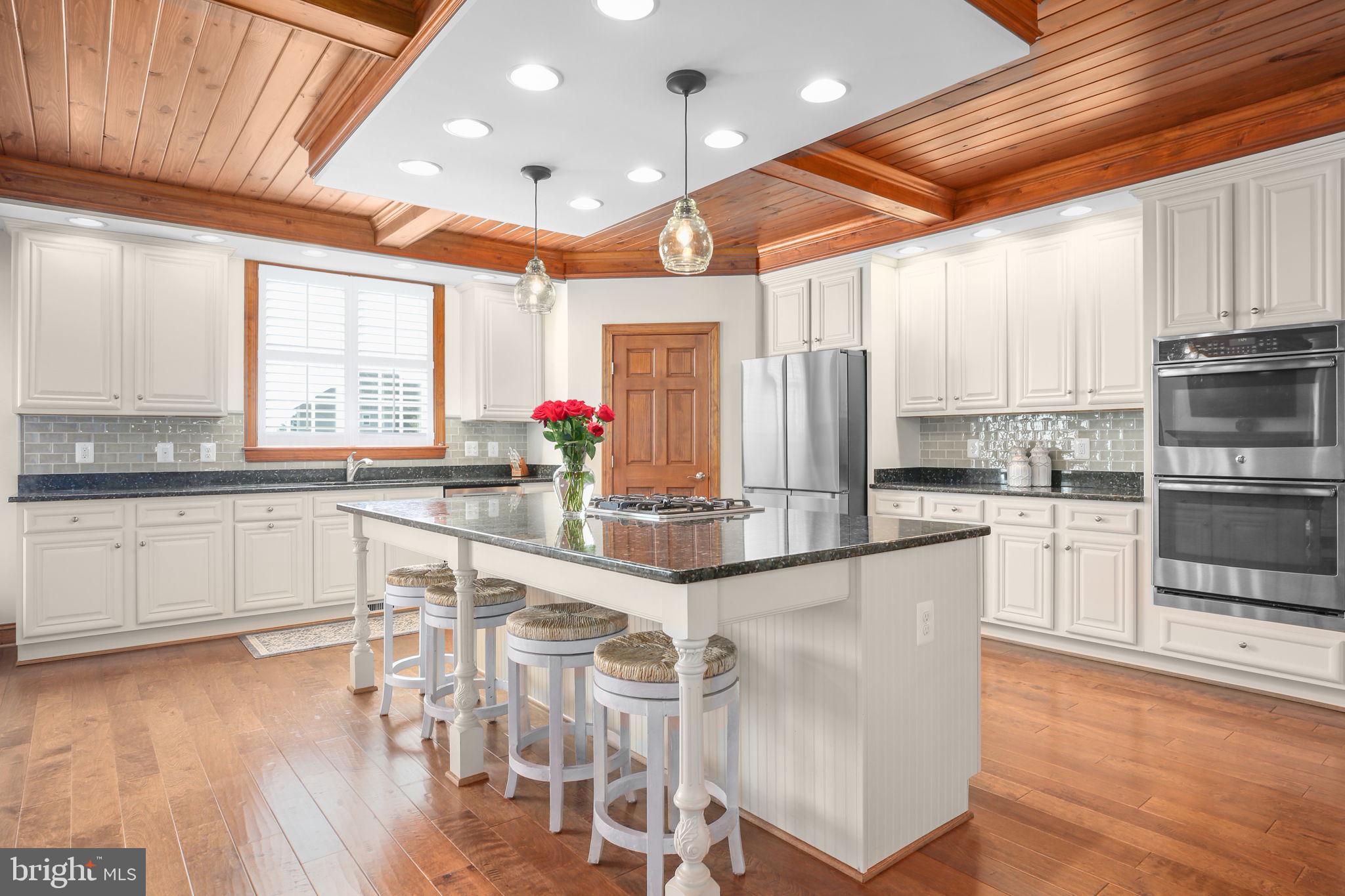 BLOOMSBURY FARM ESTATES - Residential