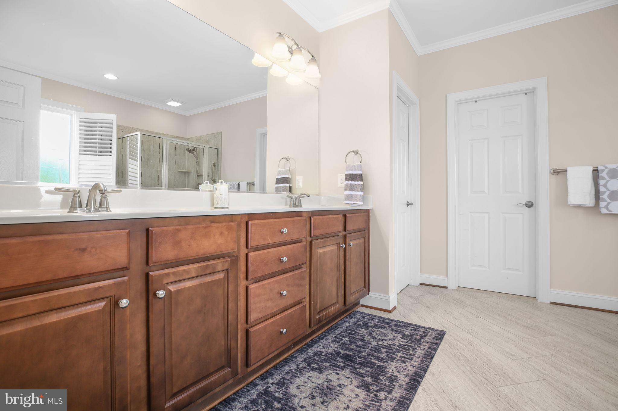 BLOOMSBURY FARM ESTATES - Residential