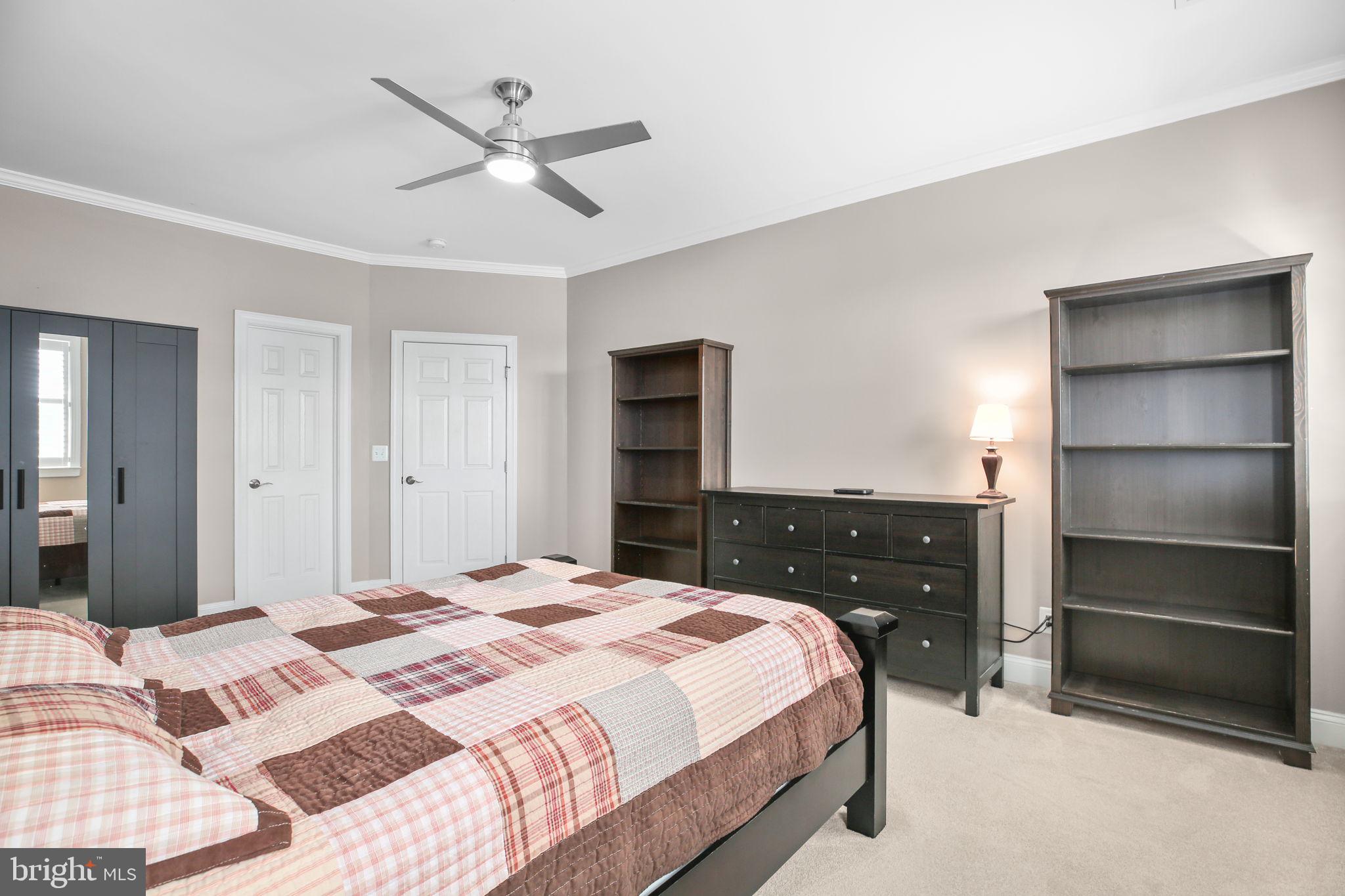 BLOOMSBURY FARM ESTATES - Residential