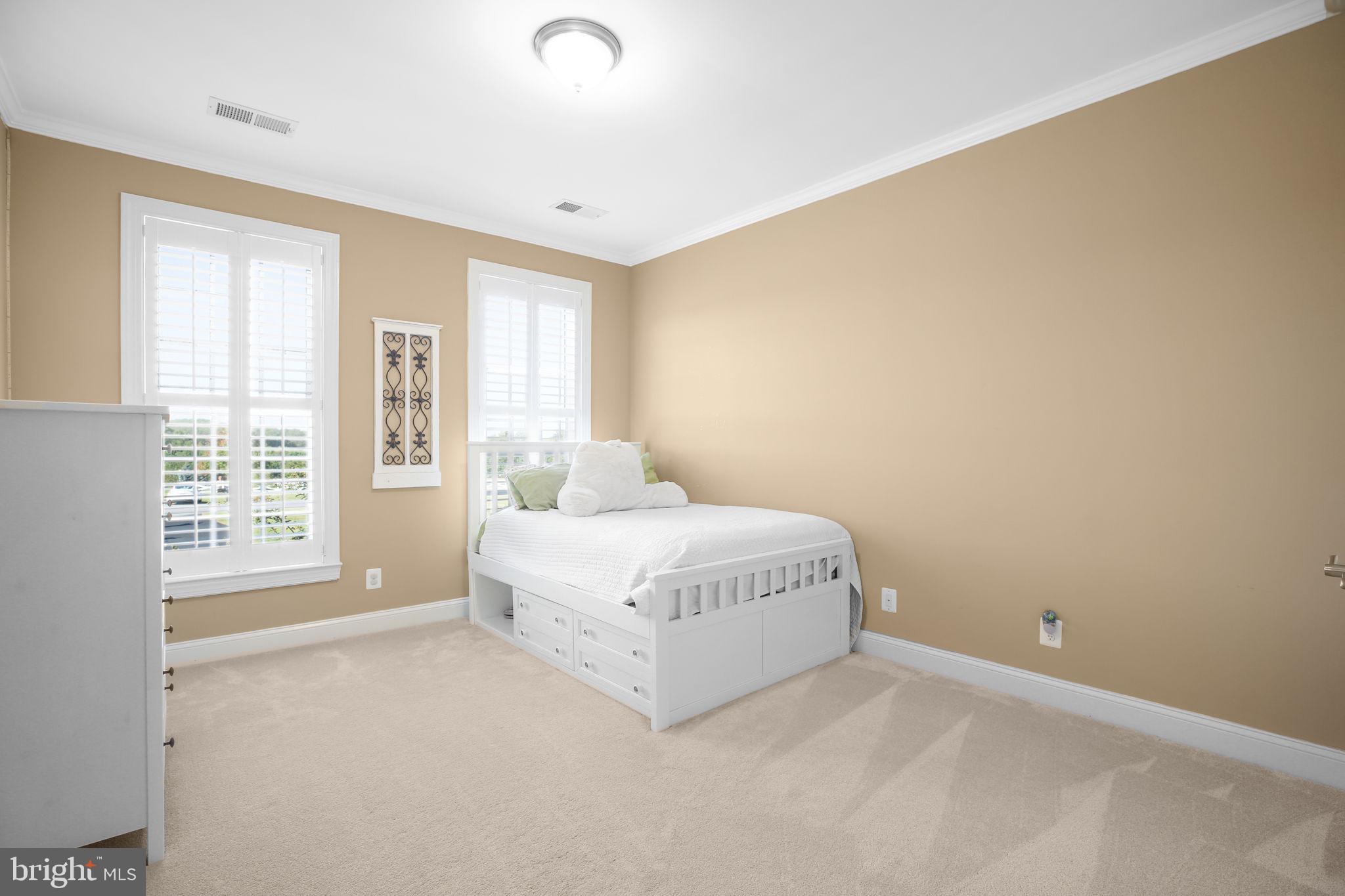 BLOOMSBURY FARM ESTATES - Residential