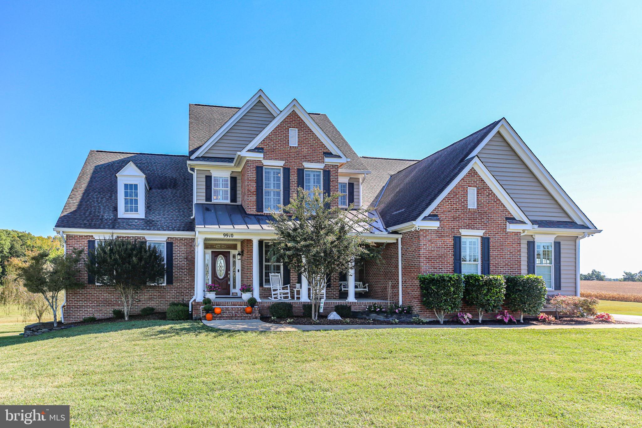 BLOOMSBURY FARM ESTATES - Residential