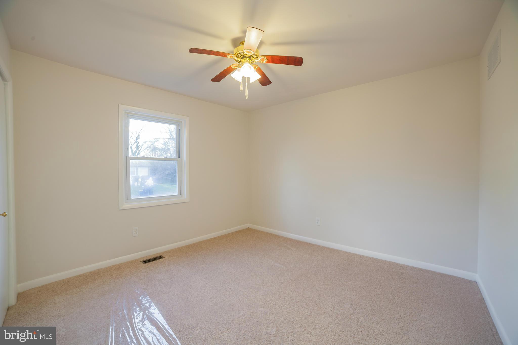 CATONSVILLE MANOR - Residential