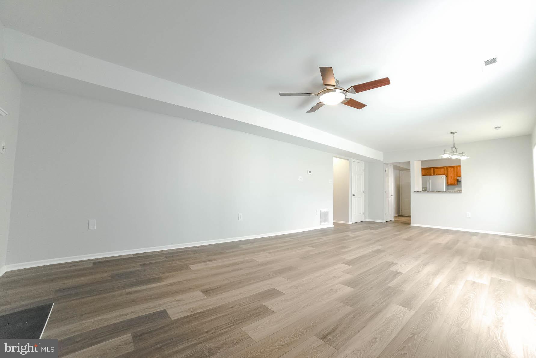 HAMPSHIRE - Residential