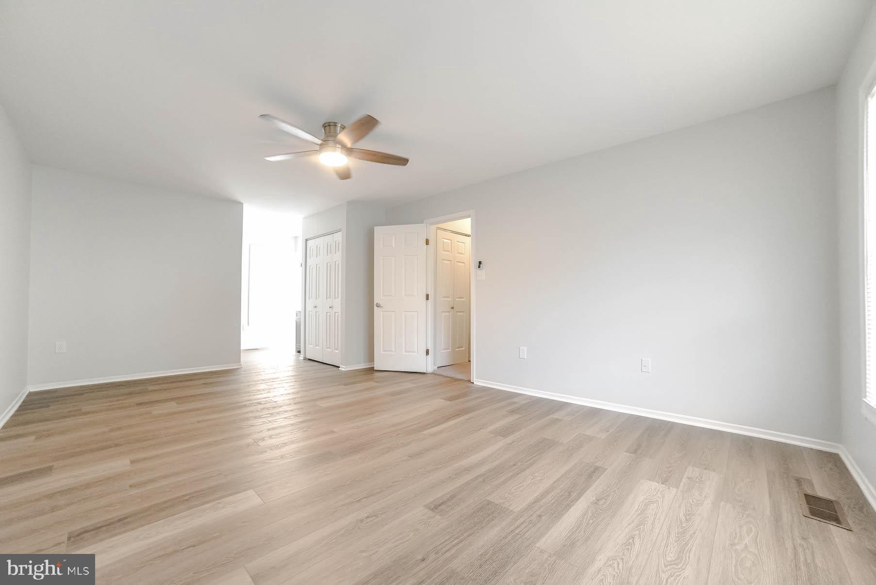 HAMPSHIRE - Residential