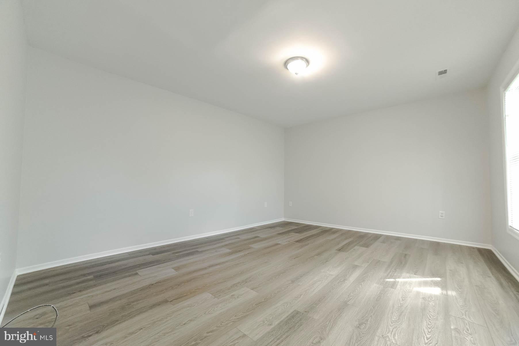 HAMPSHIRE - Residential