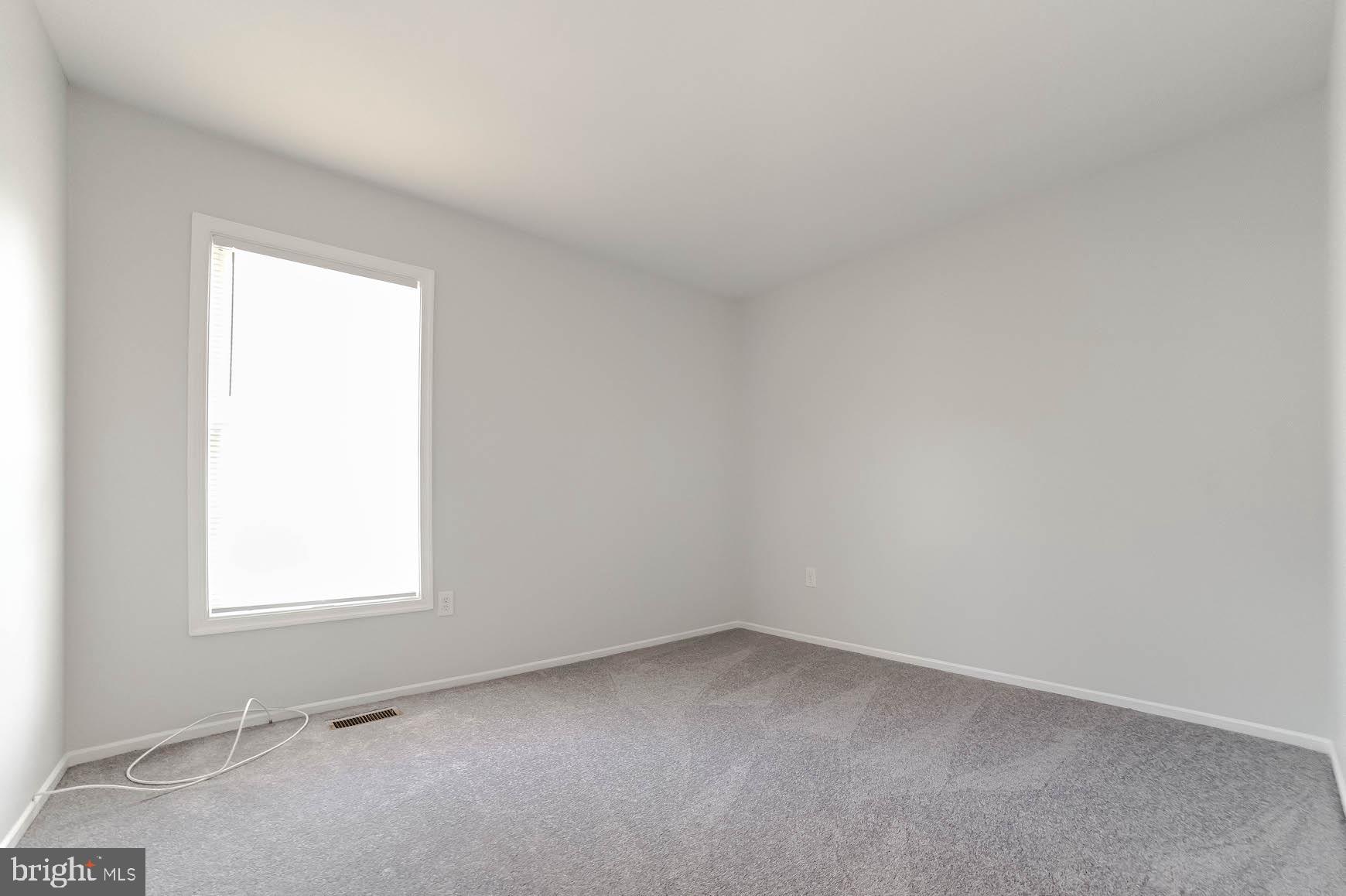 HAMPSHIRE - Residential