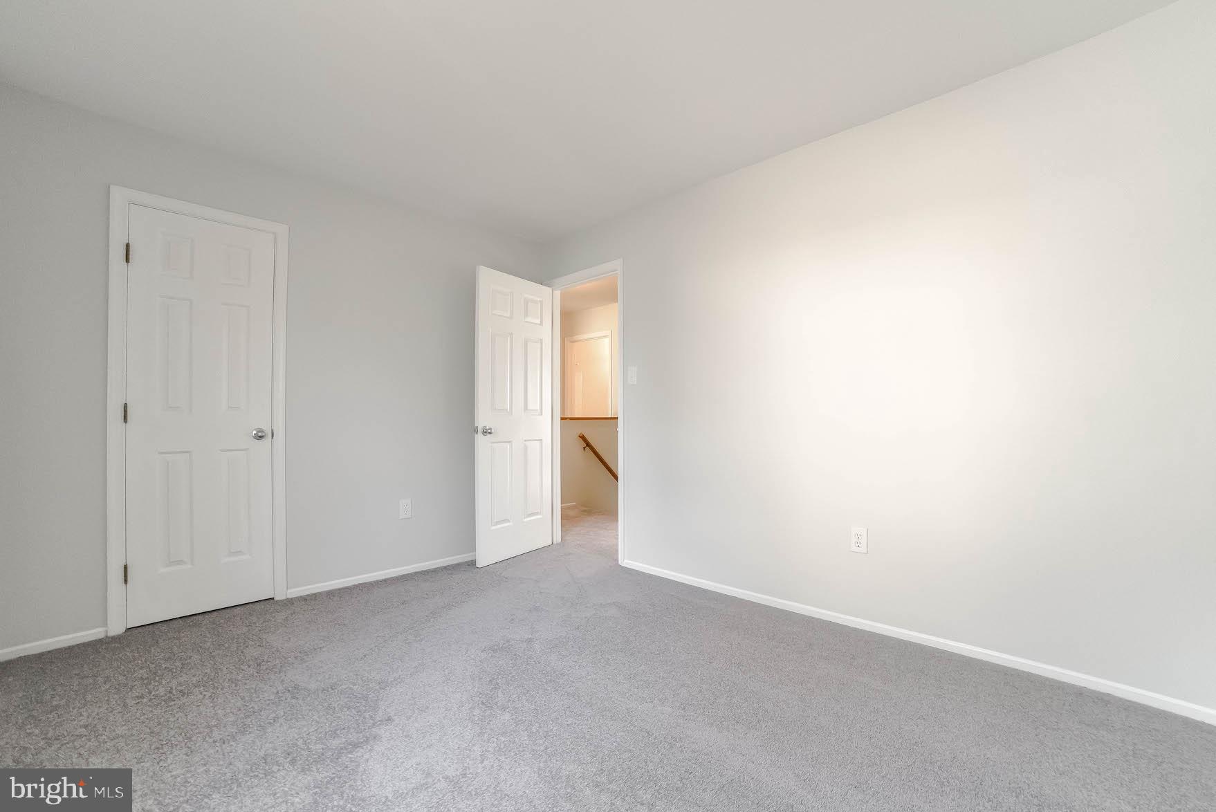 HAMPSHIRE - Residential