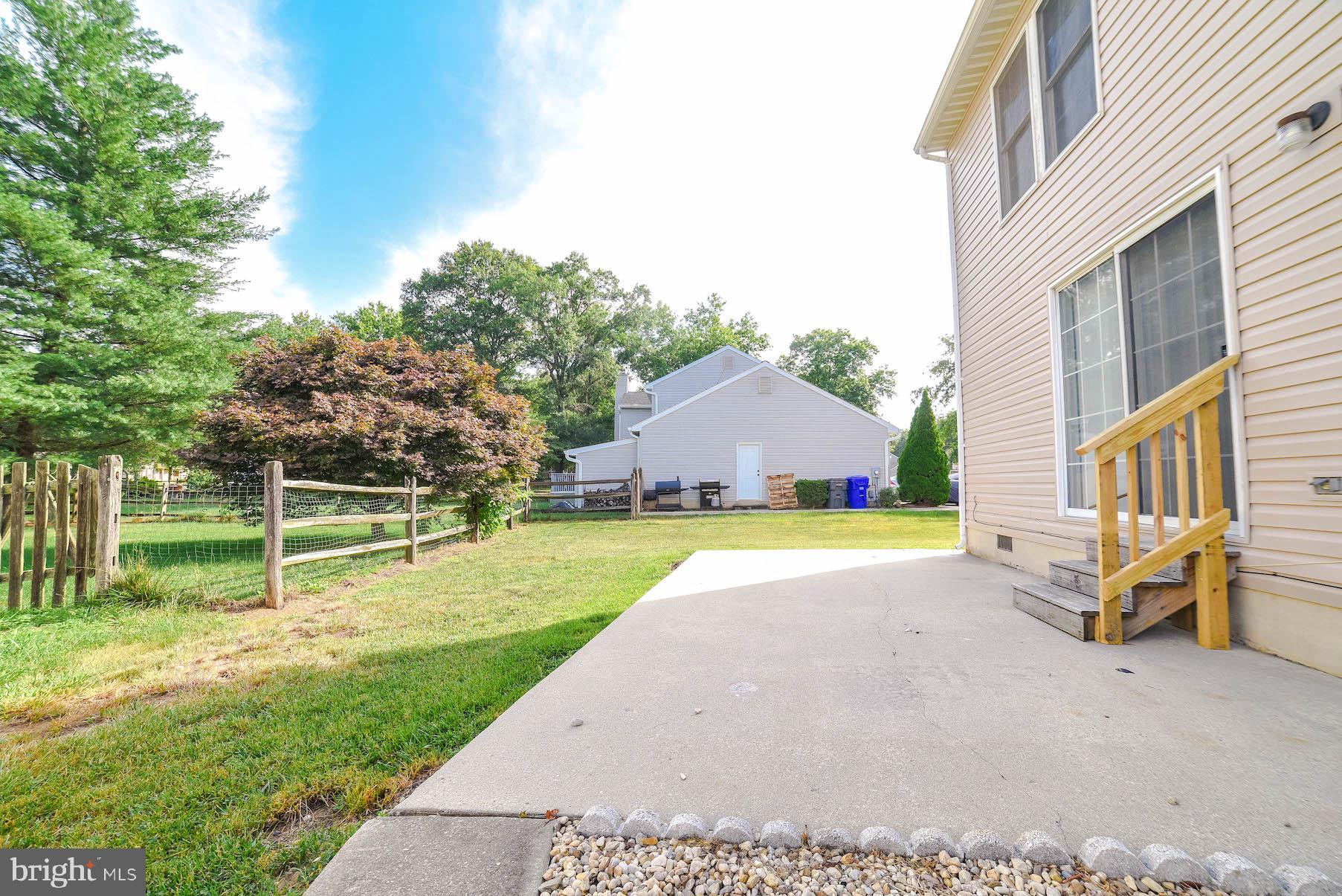 HAMPSHIRE - Residential