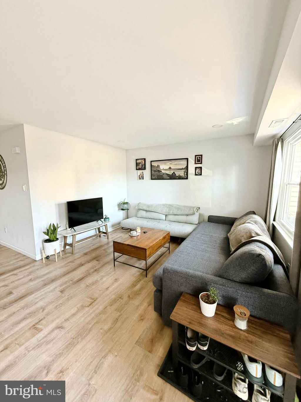 Photo of 362 Delmar Street, PHILADELPHIA, PA 19128 (MLS # PAPH2551496)