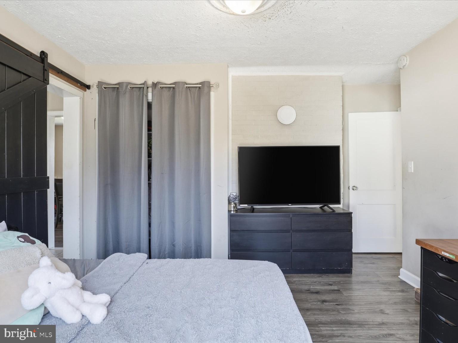 WHITE HALL PLAT 7 - Residential