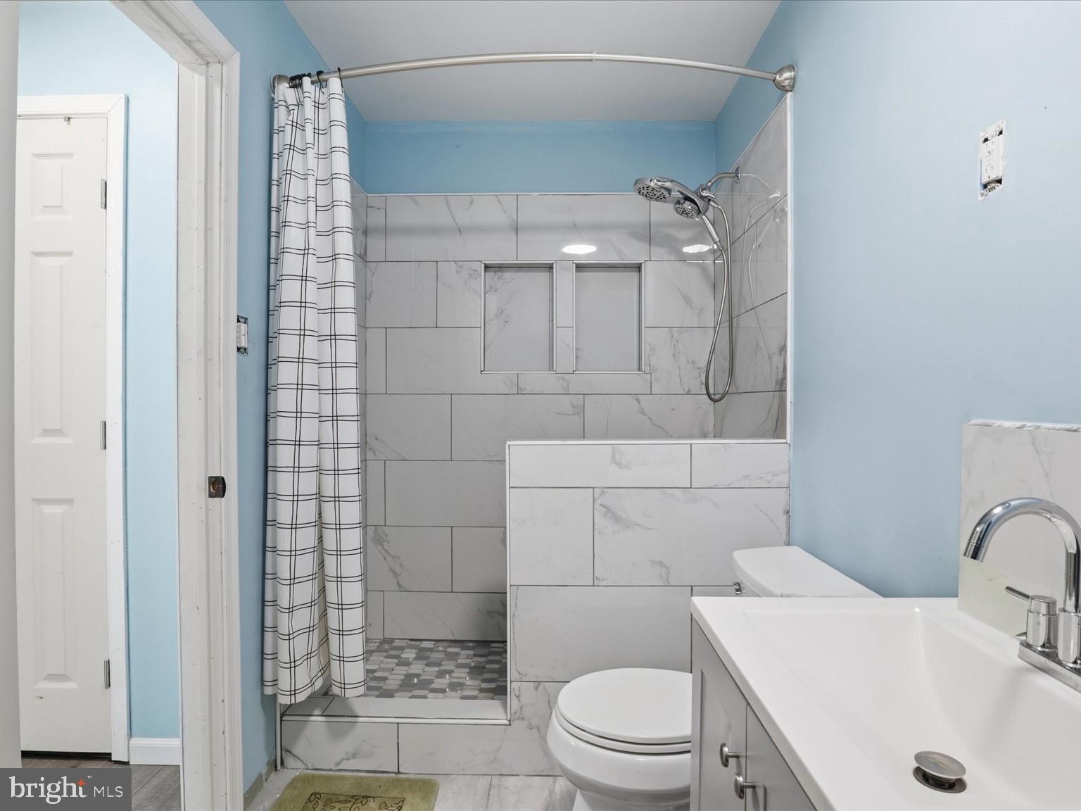 WHITE HALL PLAT 7 - Residential