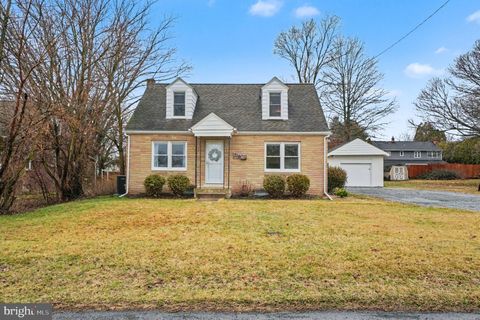 702 LORANE ROAD READING PA 19606